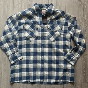 Women's Levi's Plaid Shirt